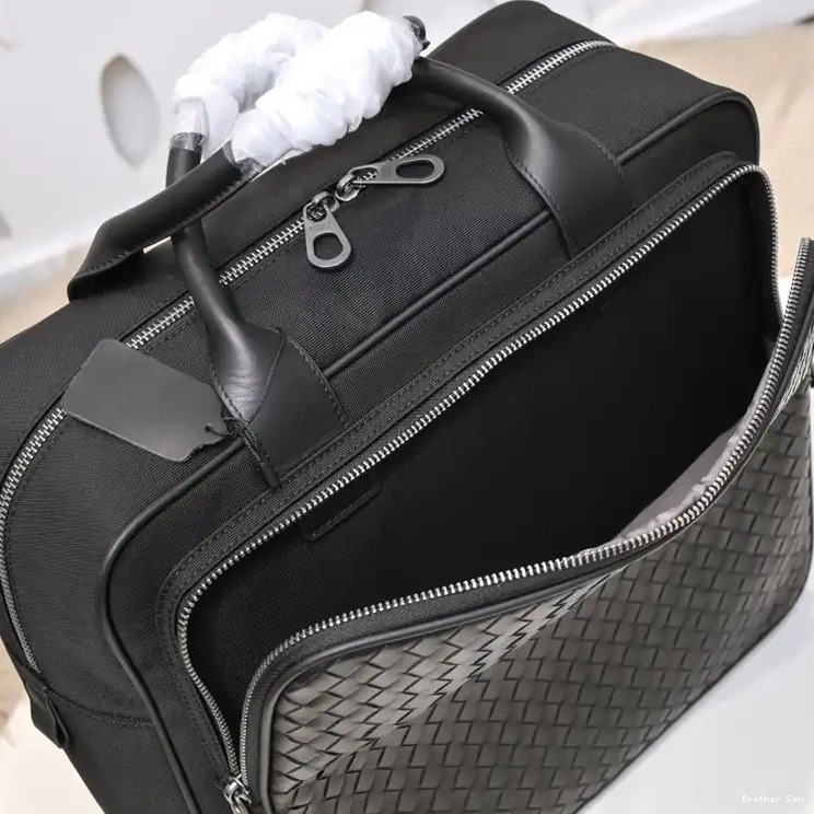 Brother Sam 2411YA0044 Bottega Bags Veneta 0825